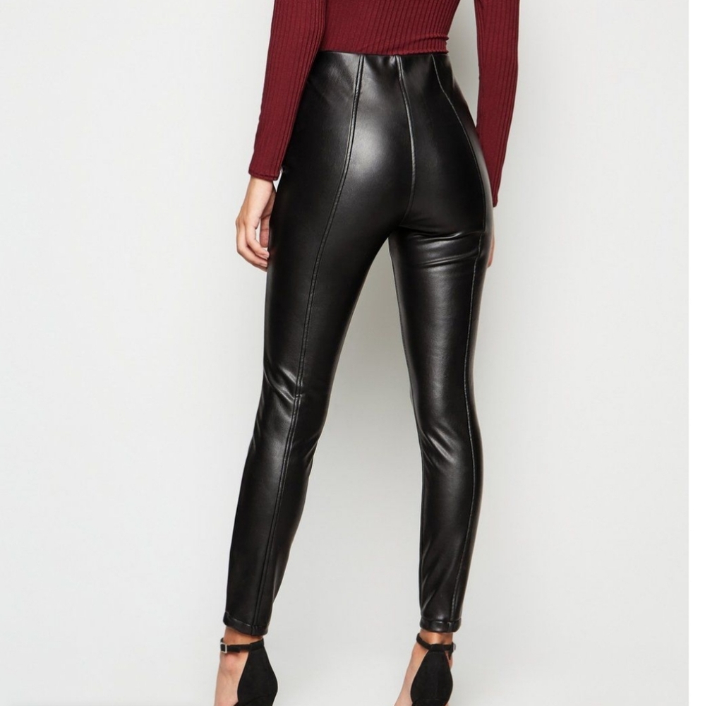 New Look Black Leather Zip Leggings - Picture 3 of 6